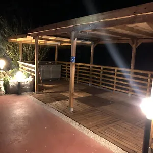 Hébergement de vacances De Lucat, Mauvezin-Saves